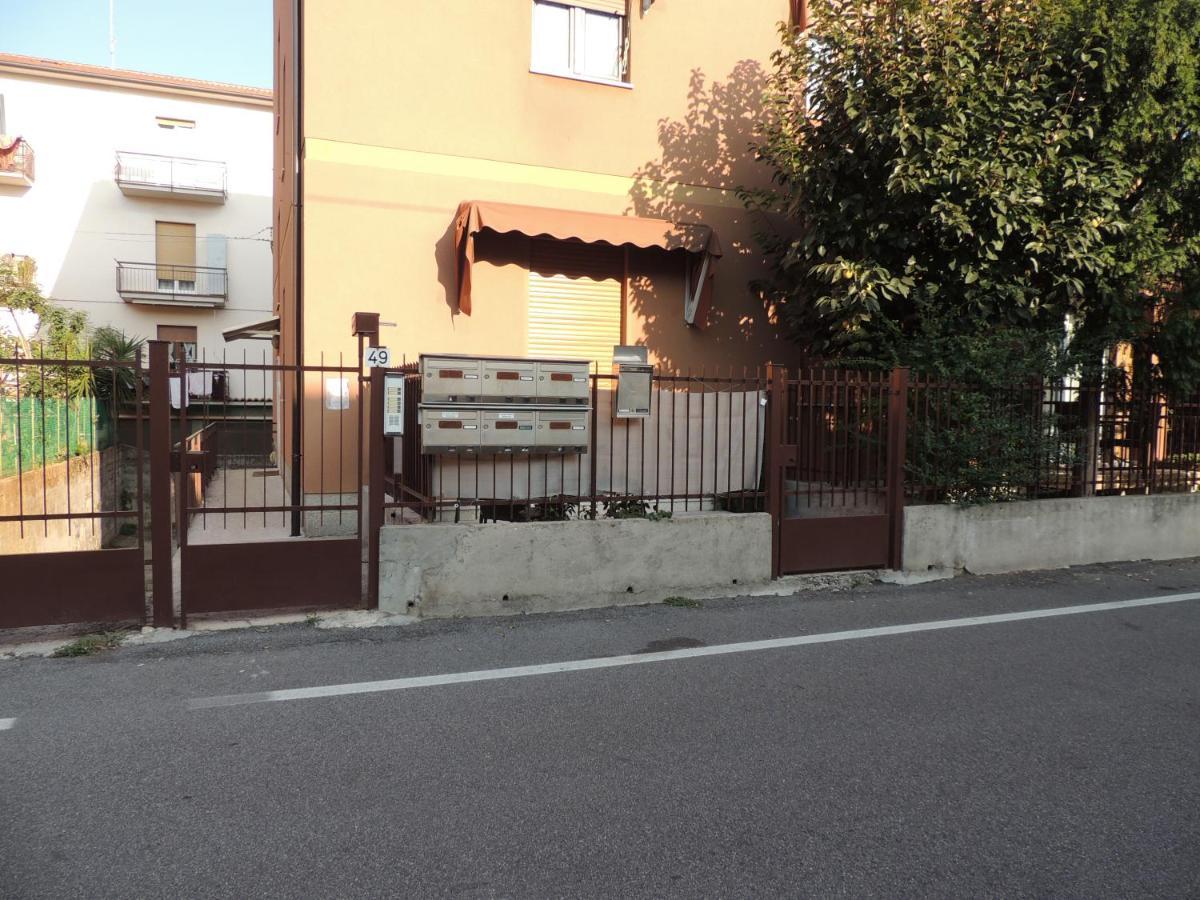 Appa49 vicino Ospedale Borgo Roma, Fiera e Univr Verona Exterior foto
